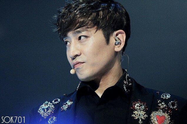 MunNana3's tweet photo. @EJ_ENT #ericshinhwa #EricMun #ERIC #erichero #ericcute https://t.co/tGK2qrTZJw