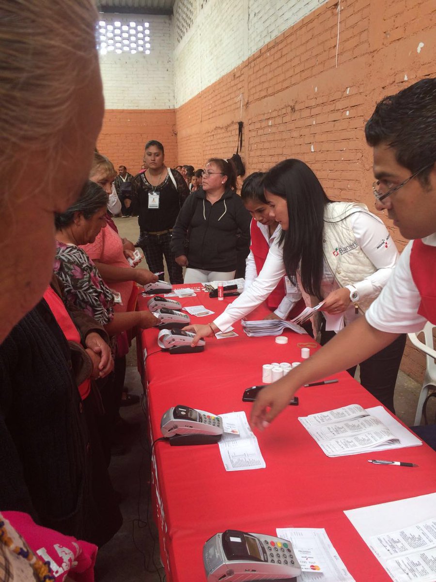 AlejandraDMV's tweet photo. En Santiago Undameo, supervisando nuestro trabajo para siempre ser mejores y darle mejor servicio a @Prospera. https://t.co/xvBAx7KEcu