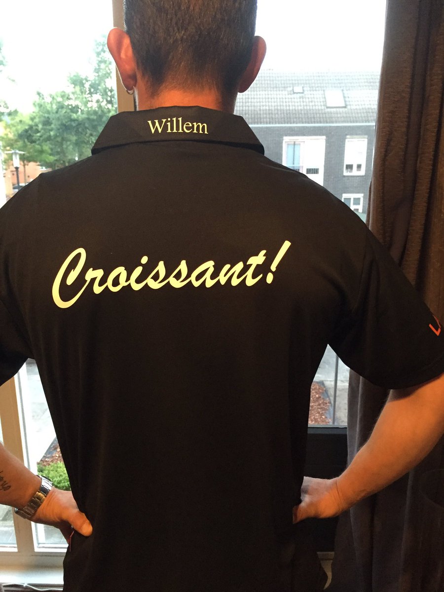 mii_nickey's tweet photo. Nieuwe shirts zijn binnen! Laat het seizoen maar beginnen 🎯😃 https://t.co/rzQaA05Ll3