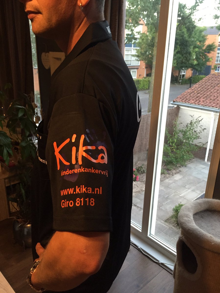 mii_nickey's tweet photo. Nieuwe shirts zijn binnen! Laat het seizoen maar beginnen 🎯😃 https://t.co/rzQaA05Ll3