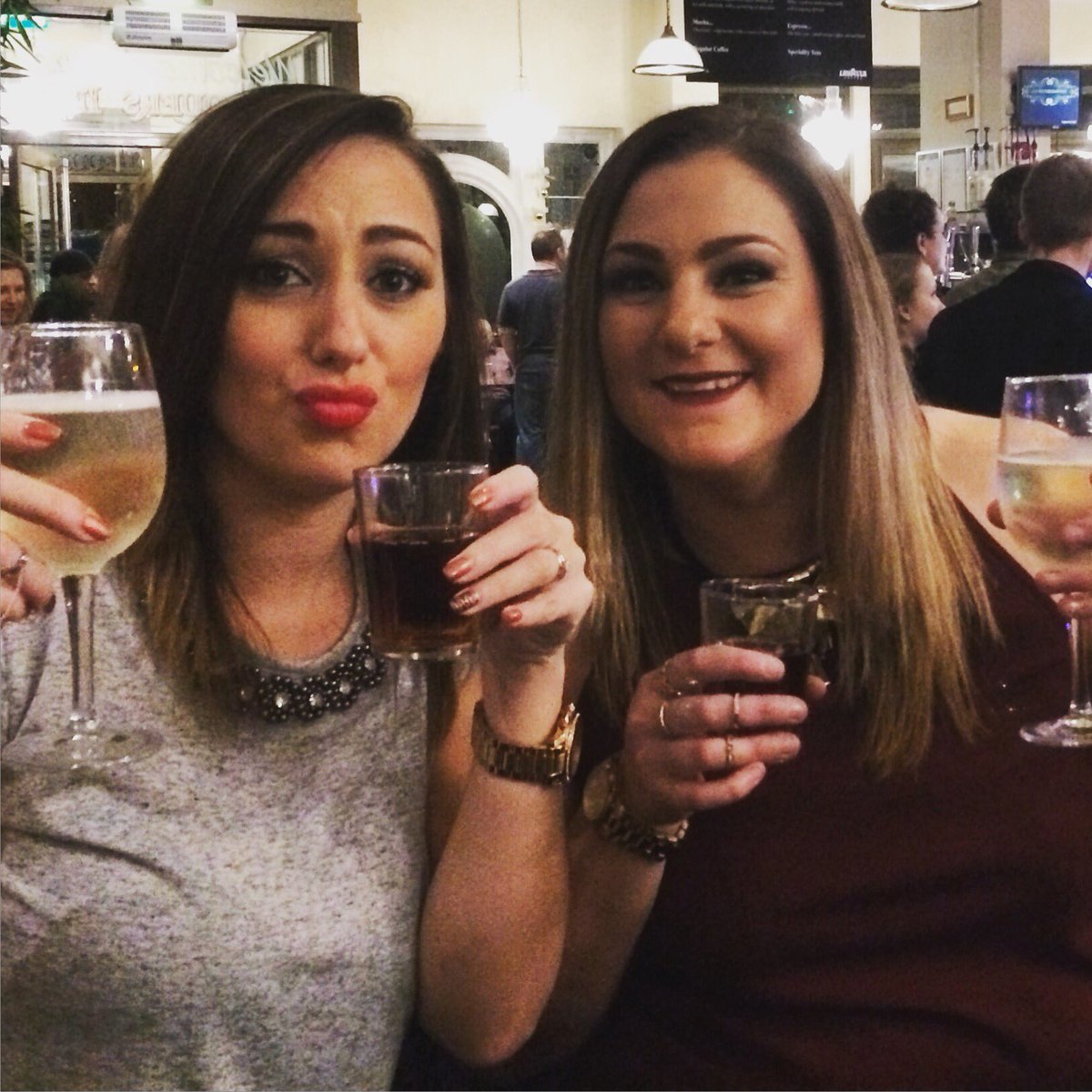 Jemma_F28's tweet photo. Happyy Birthdayyy 2 my partner in crime, my wife my BFF! Hope u're having an amazing day! Love &amp; miss u loads!!💗😘xxx https://t.co/IWIVxiLdYi
