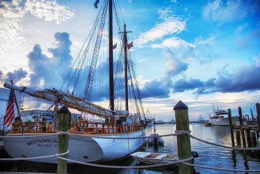 Looking for #SchoonerWesternUnion? She's undergoing renovations but will be back at the #HistoricSeaport soon.