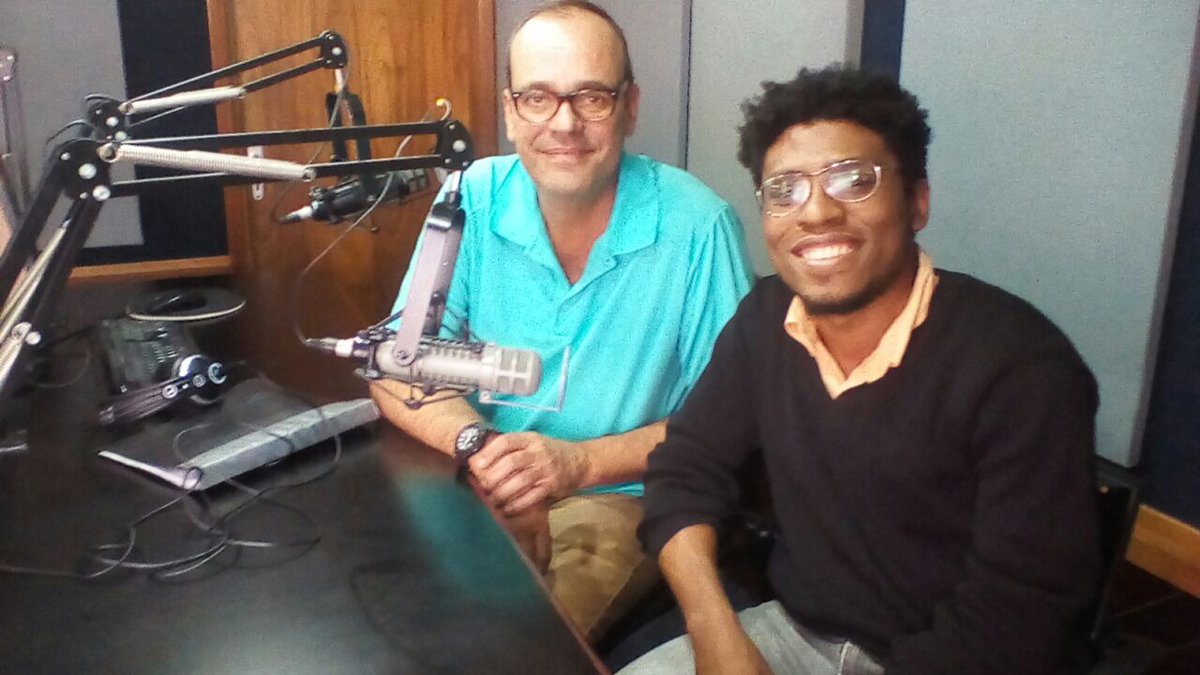 datanalisis's tweet image. Hoy en #Radiodata César Contreras, habló sobre la innovación en técnicas de investigación por @KYS1015