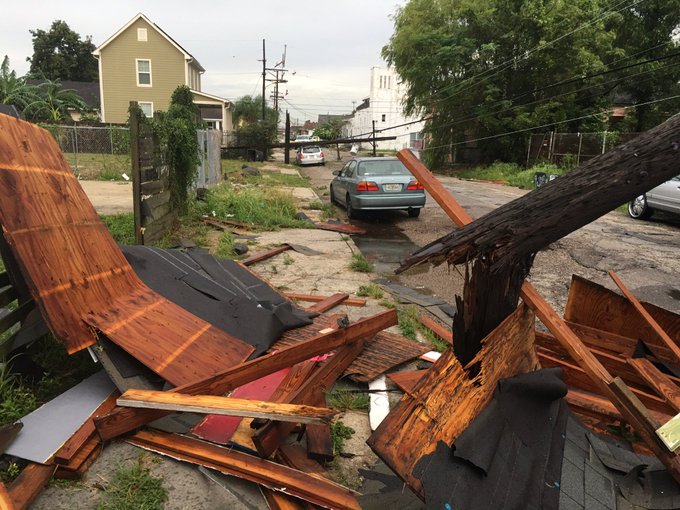 View image on Twitter