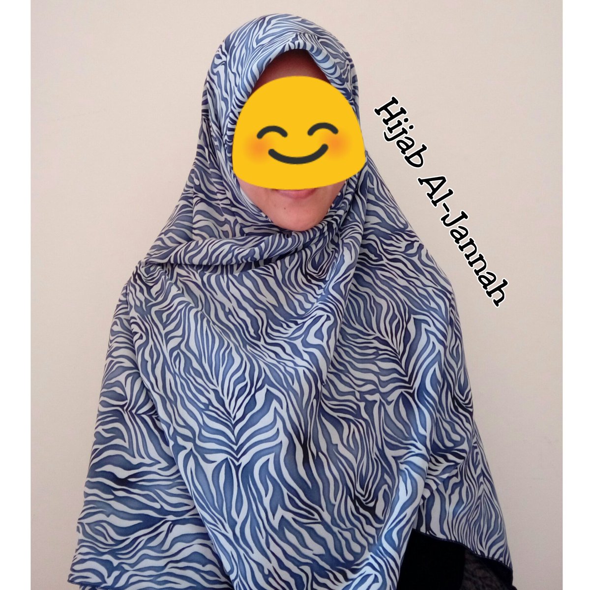 HijabAlJannah's tweet photo. Bismillaahirrahmaanirrahiim... 
Hijab Al-Jannah motif 
Size 115 x 115cm
Bahan motif fine,  polosnya hicon
65.000 https://t.co/pMZd0LHqtG