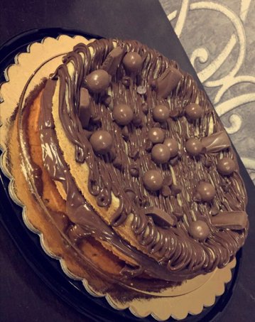 umsara301's tweet photo. يتجدد معنا اجمل كيكات كوكيز ميش مش حتقدر تغمض عننييك 😍 https://t.co/SfIvHceStz