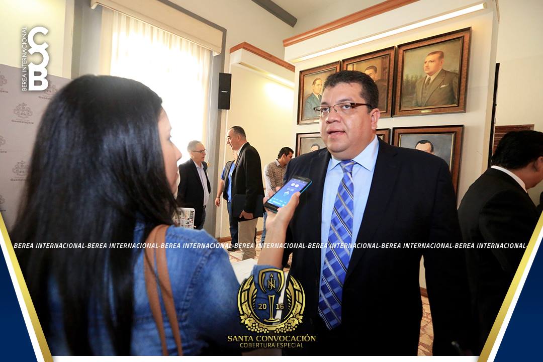 BereaInter's tweet photo. Rueda de Prensa: Operativo La Luz del Mundo 2016

Llega #DíaDeLaLibertad
#SC2016
#LLDM https://t.co/WwDJ6rRuuR