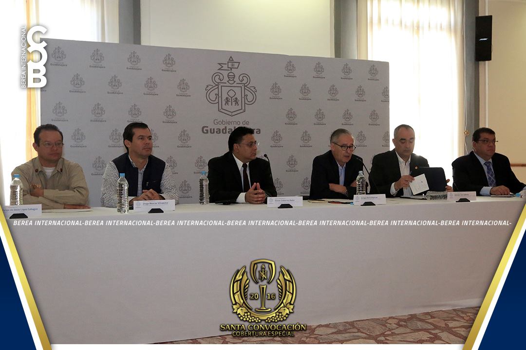 BereaInter's tweet photo. Rueda de Prensa: Operativo La Luz del Mundo 2016

Llega #DíaDeLaLibertad
#SC2016
#LLDM https://t.co/jRIpBicdfC