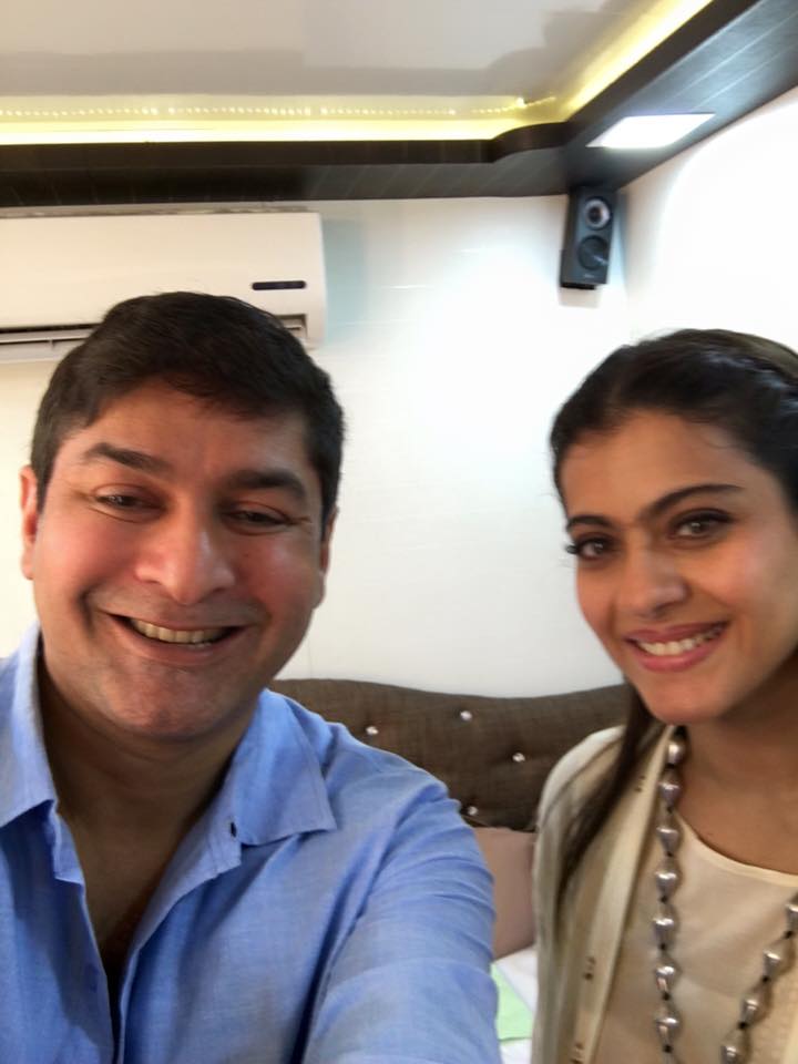 rjanirudhchawla's tweet photo. the fabb @KajolAtUN celebrates her bday on my show #anirudhllb 2day,2 to 5pm @927BIGFM @ajaydevgn @SRKUniverse https://t.co/xHnyOkUN7d