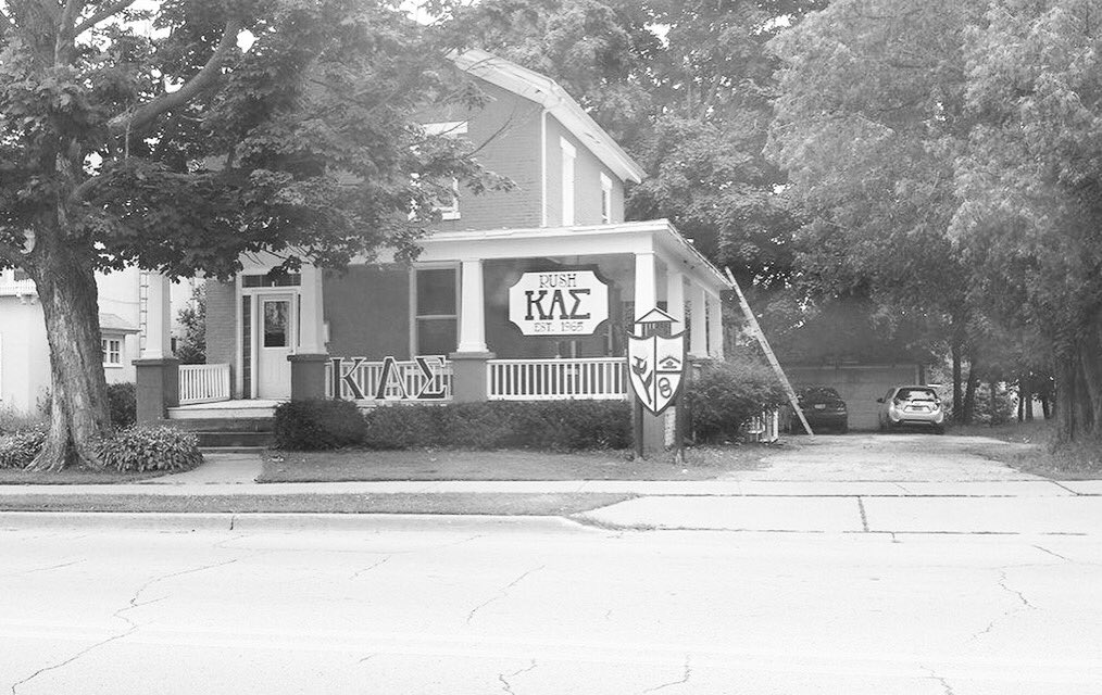 Kariathesis1957's tweet photo. 1965 | KAΣ | UWP
#uwplatteville #kappaalphasigma https://t.co/DA699VTiPP