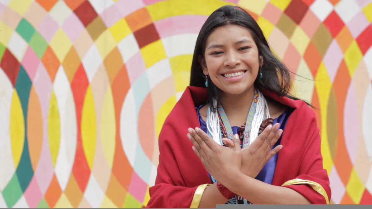 SiALaPaz's tweet photo. No hay sonrisa más auténtica que la que nuestros ancestros. Su inspiración nos hace decir #SoyJovenDePaz https://t.co/u8x912ucsY