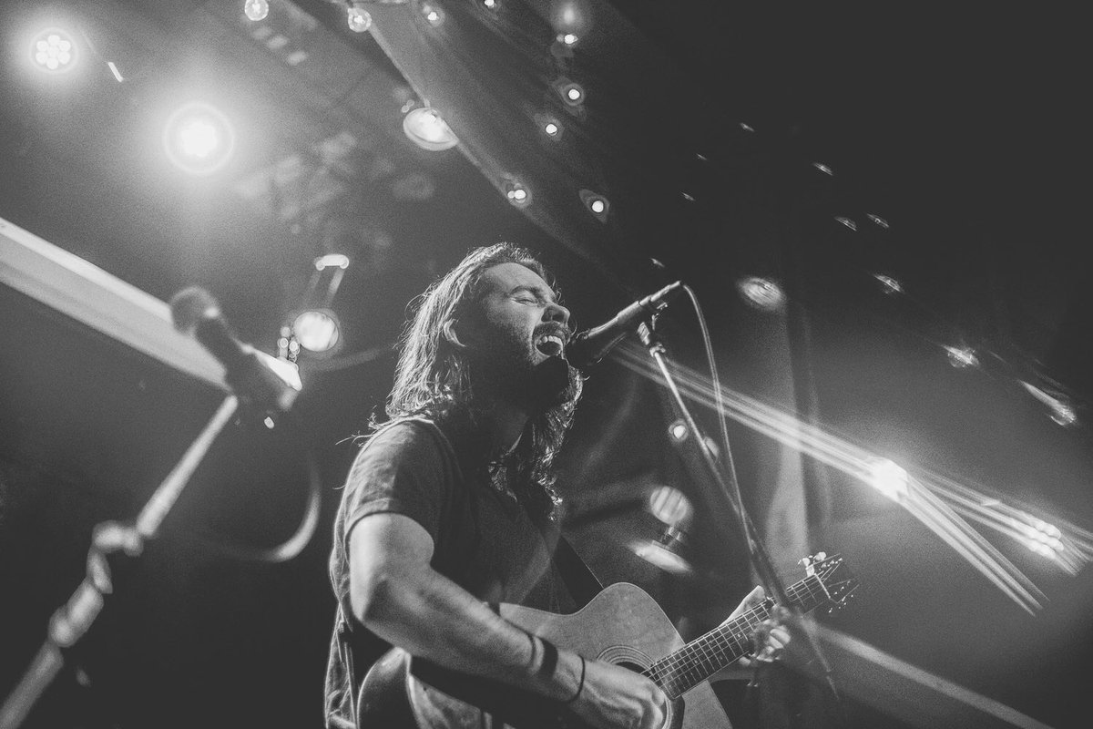 MCMpodcast's tweet photo. Check out our conversation with @faintpetermusic about his songwriting process and much more!https://t.co/QwhsJiX5Lg https://t.co/xLXarMNtpA