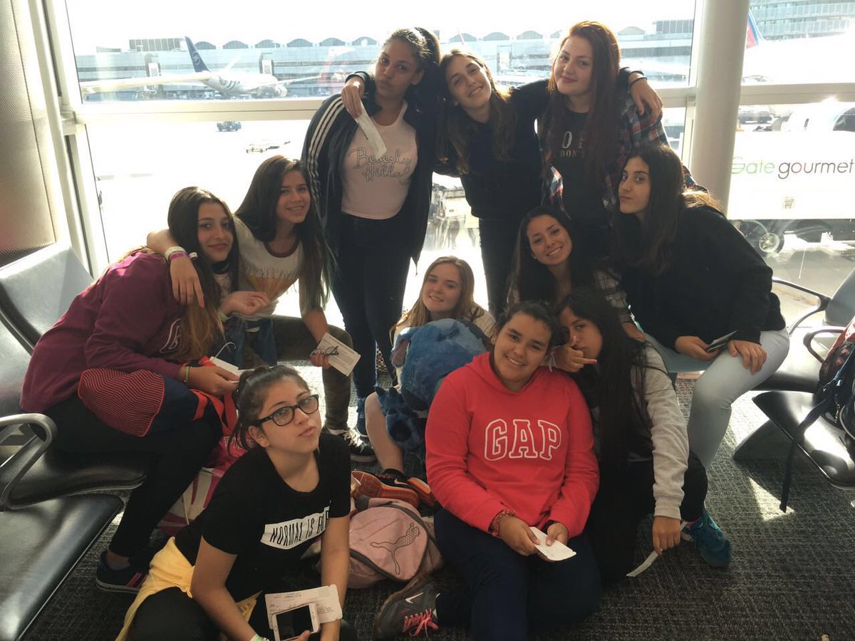 Cassyyok's tweet image. Como las extraño 🔙😢 #FuntimeMemories