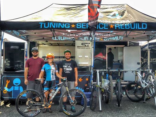 TechnoCycle1's tweet photo. Faites comme nous ! Soutenez Rébecca pour la Coupe du monde de Mont-Saint-Anne!

#technocycle #bike #mountainbike https://t.co/TA8qOd32TQ
