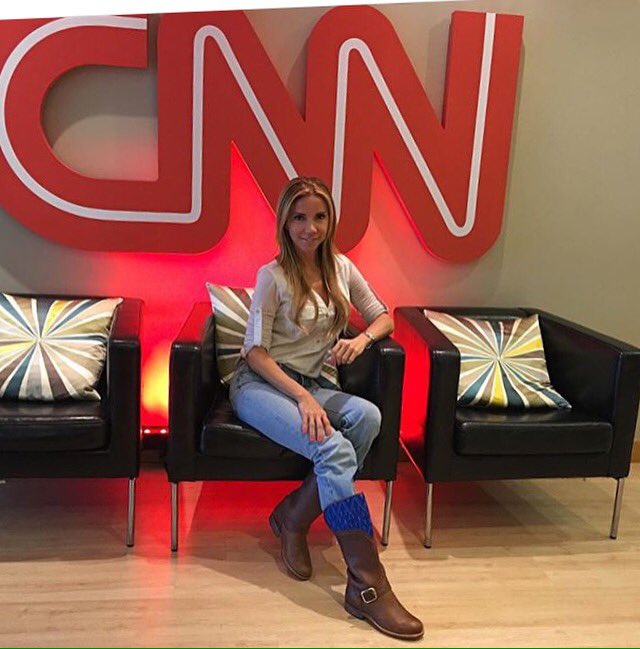 NawalBoots's tweet photo. Bellísima @IsabelBucaram con sus #nawalboots ❤️ https://t.co/Nh4r8lRuvV