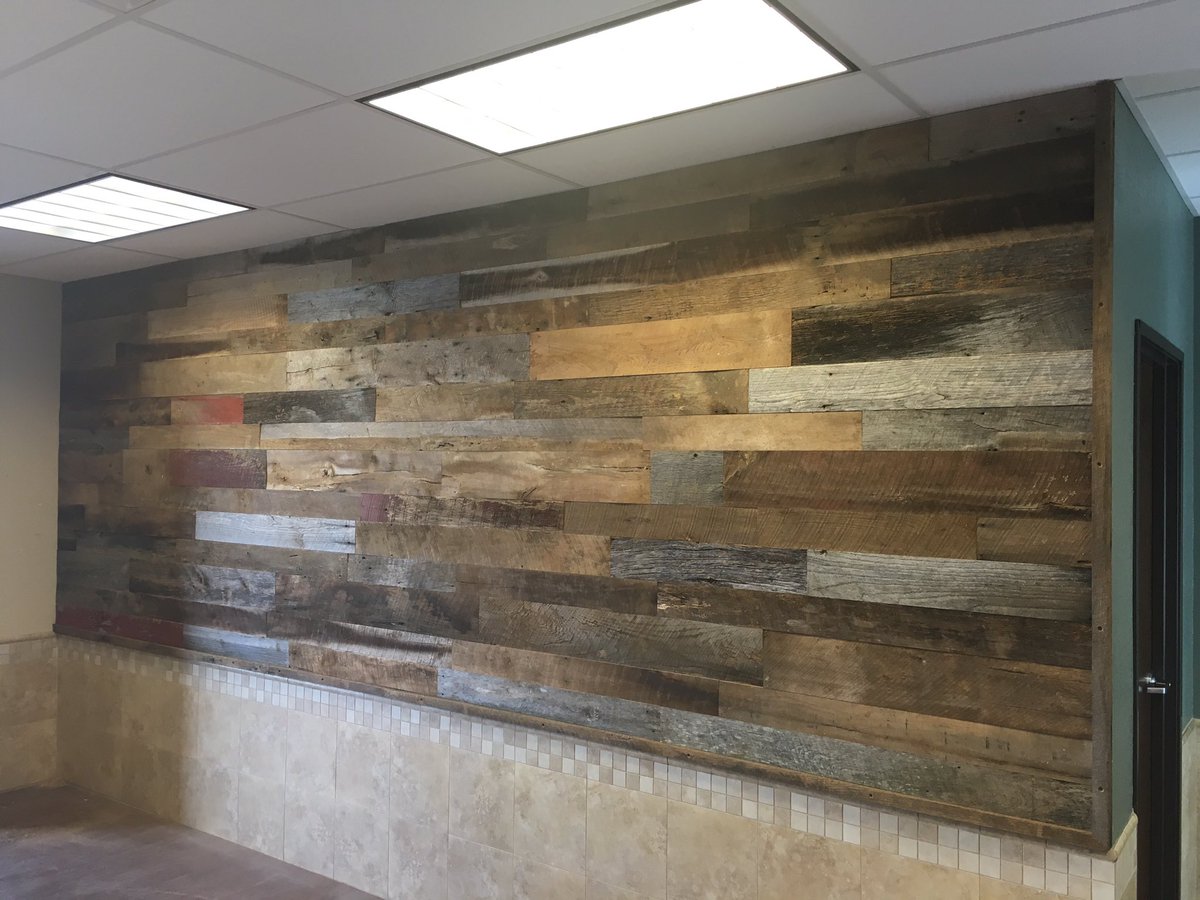 Tim_halfster's tweet photo. Knocked out a barn wood wall today for the San Tan Learning Center. https://t.co/onFNFy398q
