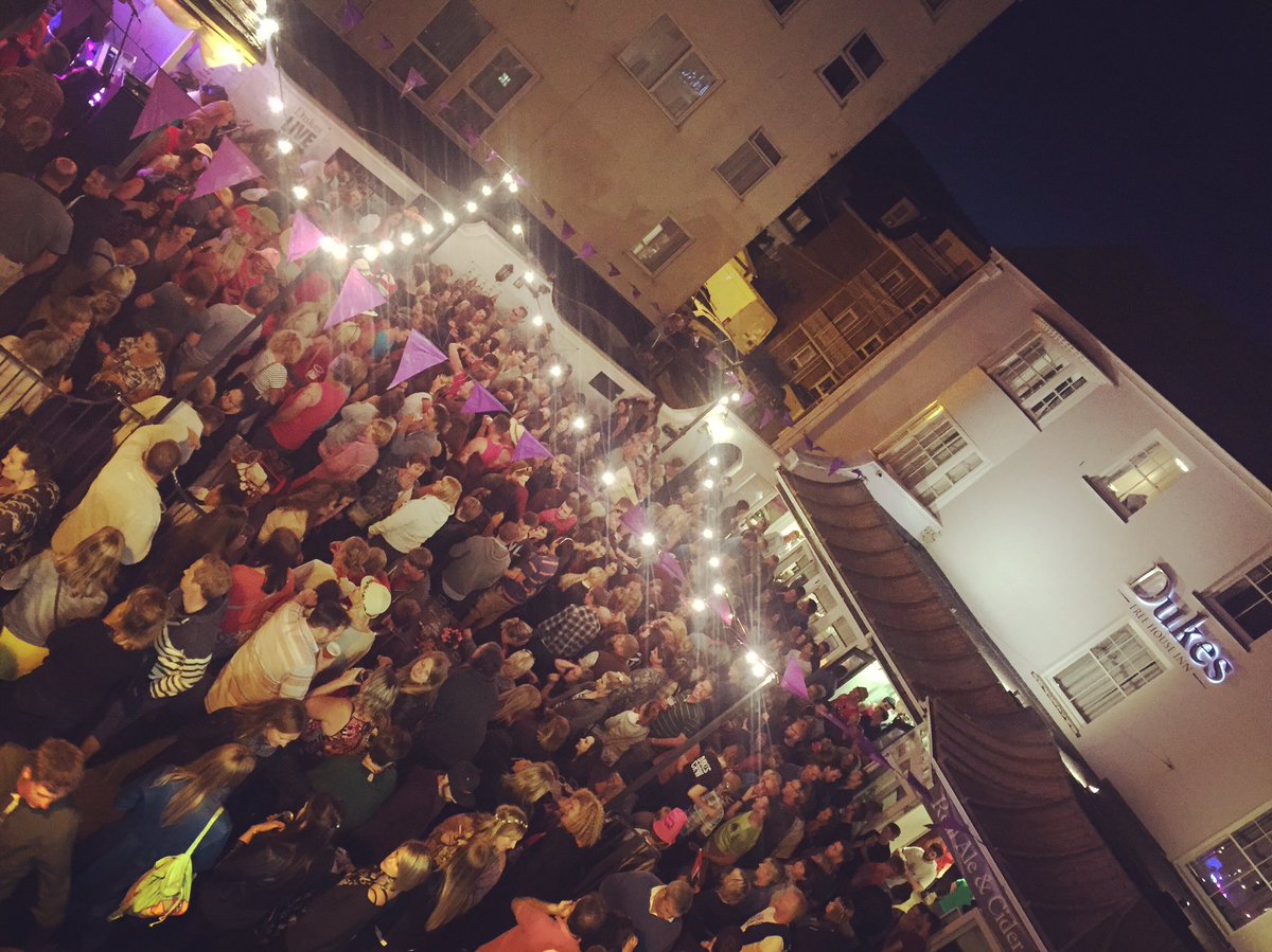 Thanks for another fab night! #balconyfans <a href="/EventineBand/">Eventine Band</a>