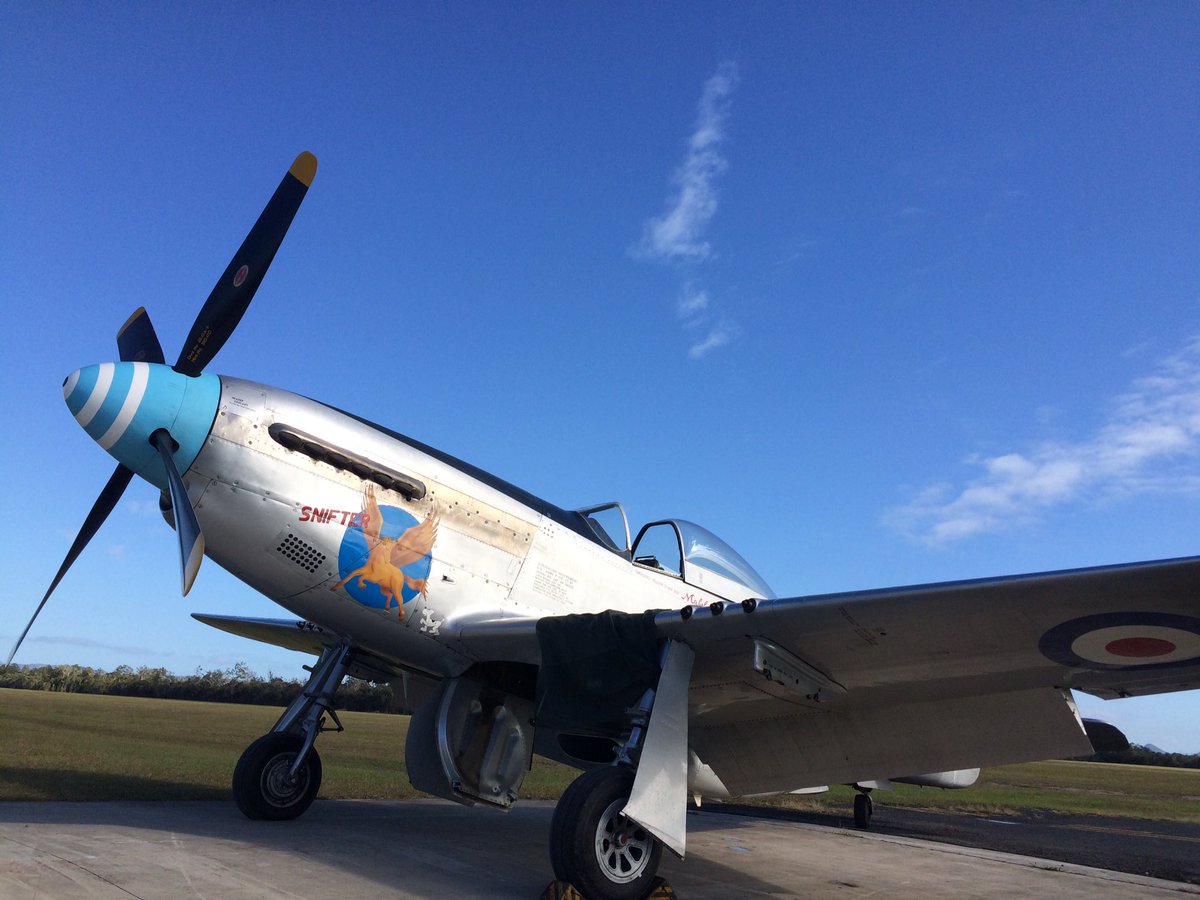 PacificDakota's tweet photo. Stunning day for a couple of Mustang Flights.  @MustangFlights https://t.co/BHzkqc3FyT