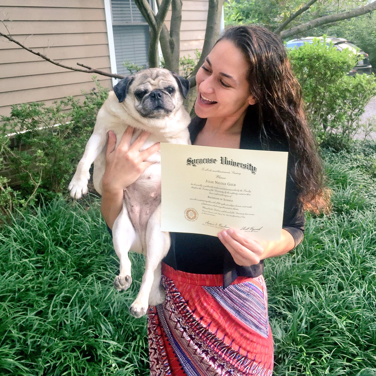 JulieNGelb's tweet image. Hi @werdelin! I love the article @emmiemartin wrote almost as much as I&apos;d love to work at @barkbox!