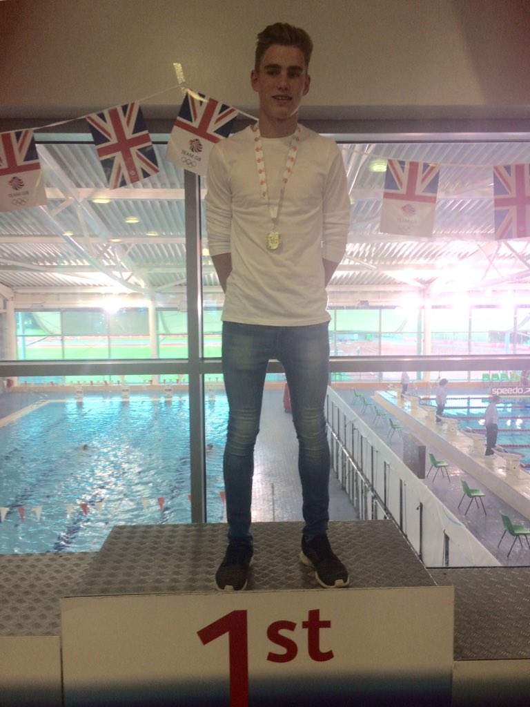 Carys4Jones's tweet image. Another gold Welsh National medal for Owen Knowles in 100mbr. On the way back to full fitness. @SwimWales #SWSO16