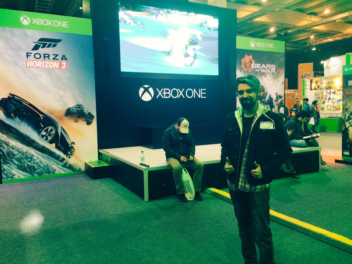 KrisEnigma's tweet photo. Quiero mi control Elite con @XboxChile! #XboxEnFestigame

Ayúdenme con RTs y likes para ganar, porfa! <3 https://t.co/89fksN5Cke