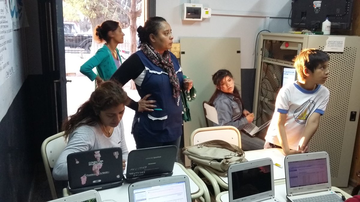 alfaboca's tweet photo. Conectar esc especial 7059 Embarcación @cristian_ortin @EquipoTic2020 @SergioDanielCr1 @AntoniaApaza @aniberruezo https://t.co/FmbtKtieqa
