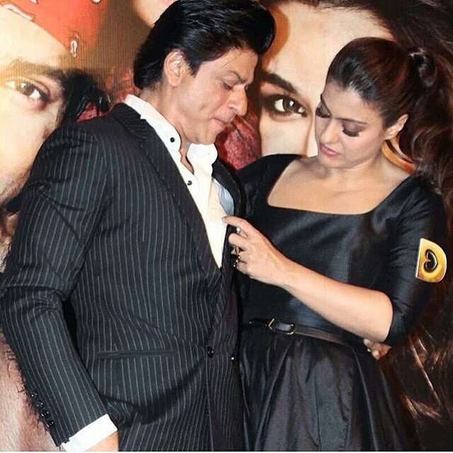 SRKswarrior1's tweet photo. #HappyBirthdayKajol https://t.co/ZuU1msWHUq