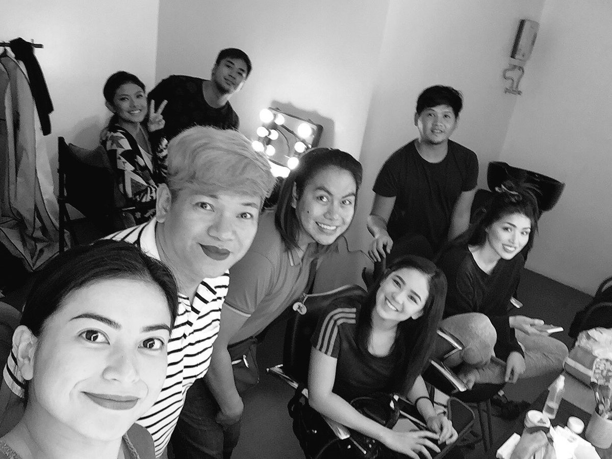 glaizaredux's tweet photo. Hellofrom the set! Make up time 😁 #EncantadiaKatotohanan https://t.co/WwAh3GQNdQ