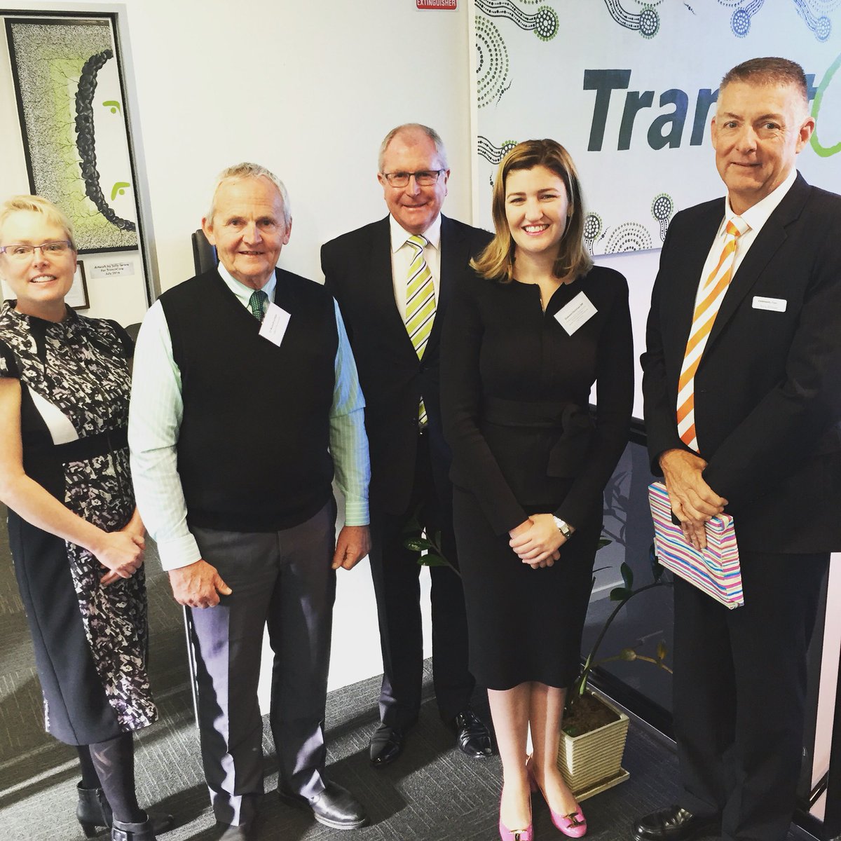 ShannonFentiman's tweet photo. Welcome back to #Logan #TransitCare! @CrRussellLutton & I opened their beautiful new head office today! π @logancc https://t.co/LZ73qJc2lN