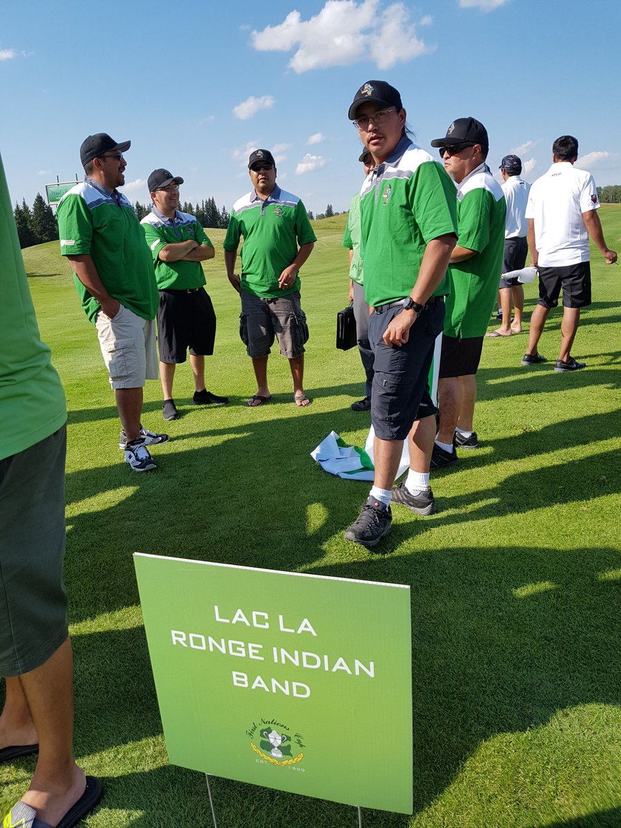 devobernatchez's tweet image. Tram #LLRIB at #firstnationscup opening ceremonies @wolfcreekgolf course