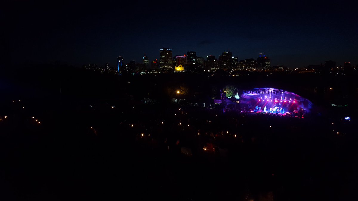 VJUmatic's tweet photo. It was a perfect night for @officialkaleo to kick off the 37th Edmonton Folk Music Festival. #ilovemyjob https://t.co/btm5rOTgi8