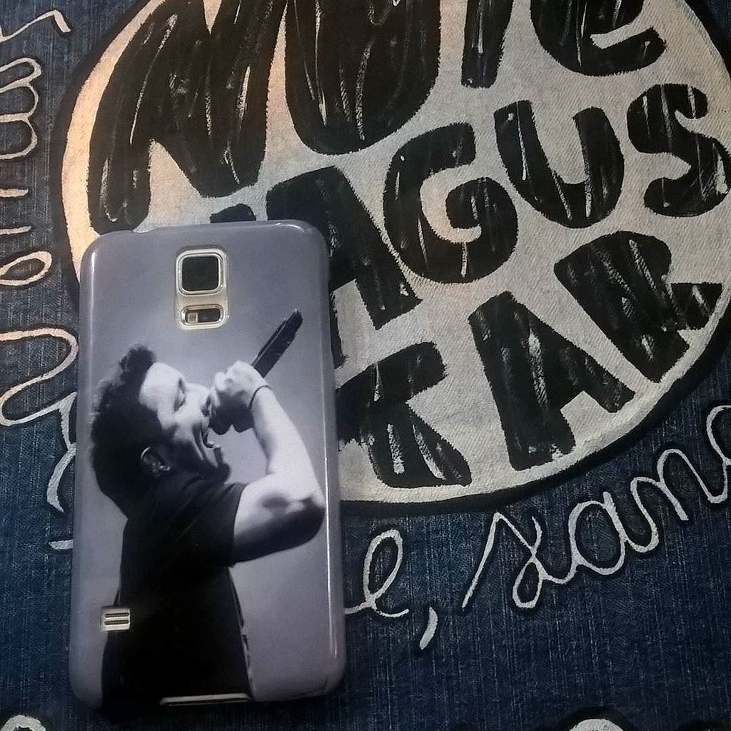 #Case personalizada #EmilianoBrancciari #NoTeVaGustar ❤❤❤
<a href="/skinfactoryar/">Skin Factory</a> 😍😍😍 ift.tt/2aZvty5