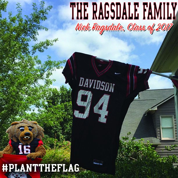 DavidsonFB's tweet photo. The Ragsdale Family has planted the flag! #PlantTheFlag #OneMission16 https://t.co/4gh49klpWV