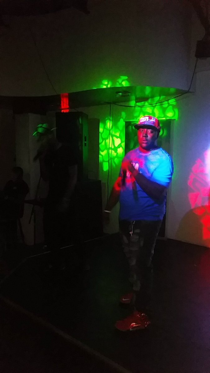 4thandAnchor's tweet photo. #TalentUndeniable #indiemusic #undiscovered #musicindustry #Atlanta #blacklivesmatter #art #hiphop #BOMB 💣💥 https://t.co/4Djh5IAogb