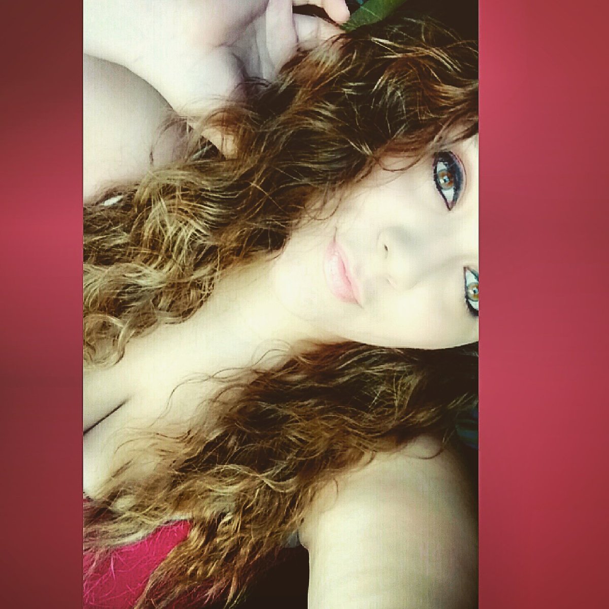 CarolinaCutieee's tweet photo. Because I don't care what anyone says, I look freaking gorgeous in this picture ππ₯π£ #prettytaylor #yasss #confident https://t.co/vETzAqbp8w