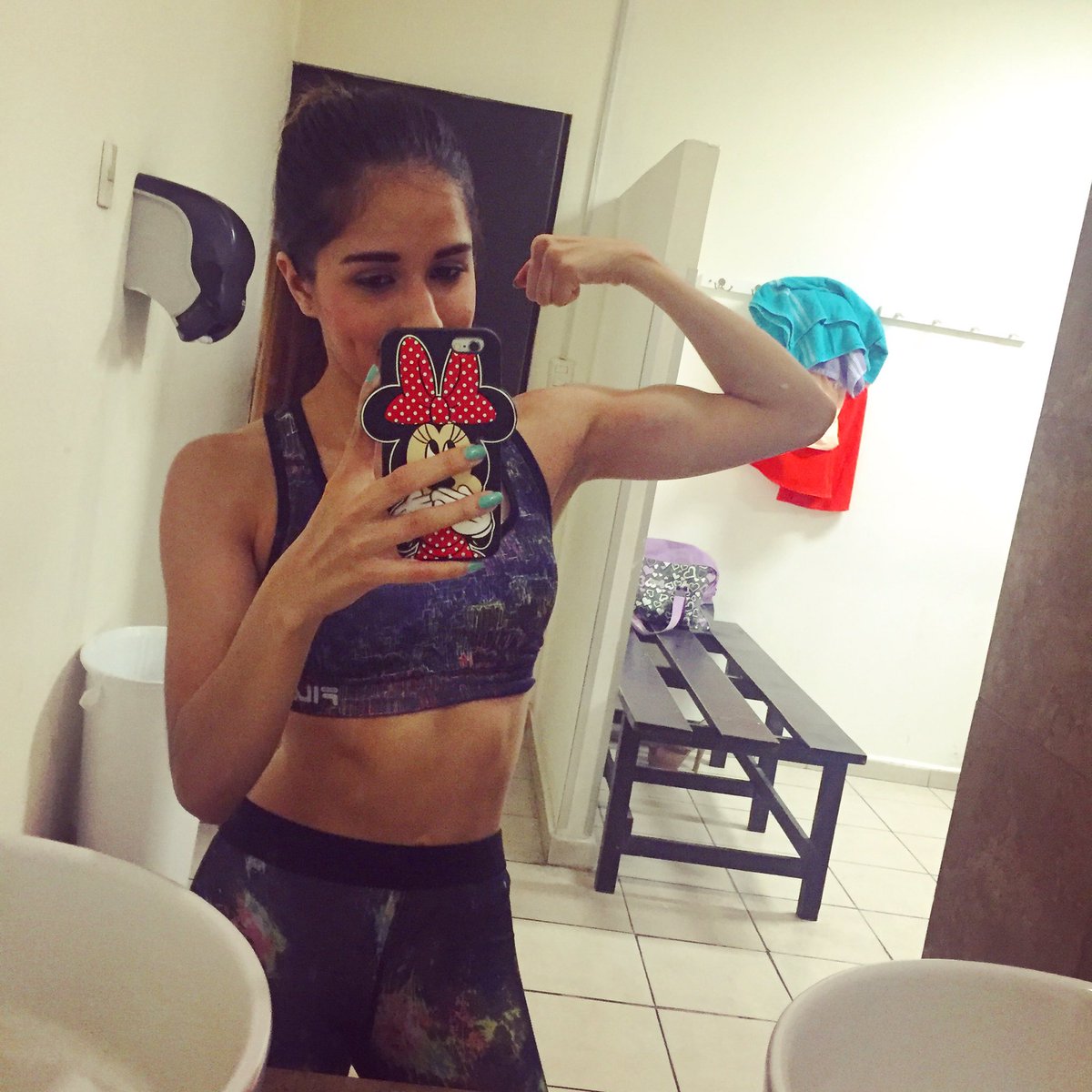 50Jepe's tweet photo. Hace rato en el gym .. 😄 https://t.co/MKnBxoQbM7