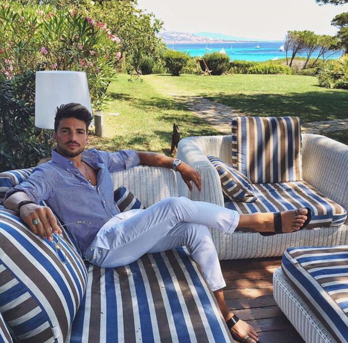 man_Style13's tweet image. Summer style by italian model Mariano Di Vaio #Summer2016 #summerstyle #mensfashion