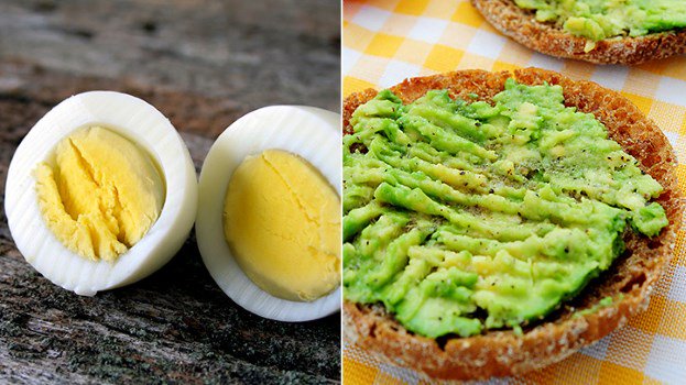 EverydayHealth's tweet image. What nutritionists eat for breakfast when they have no time (protein-packed egg and avocado) bit.ly/2ay29lY
