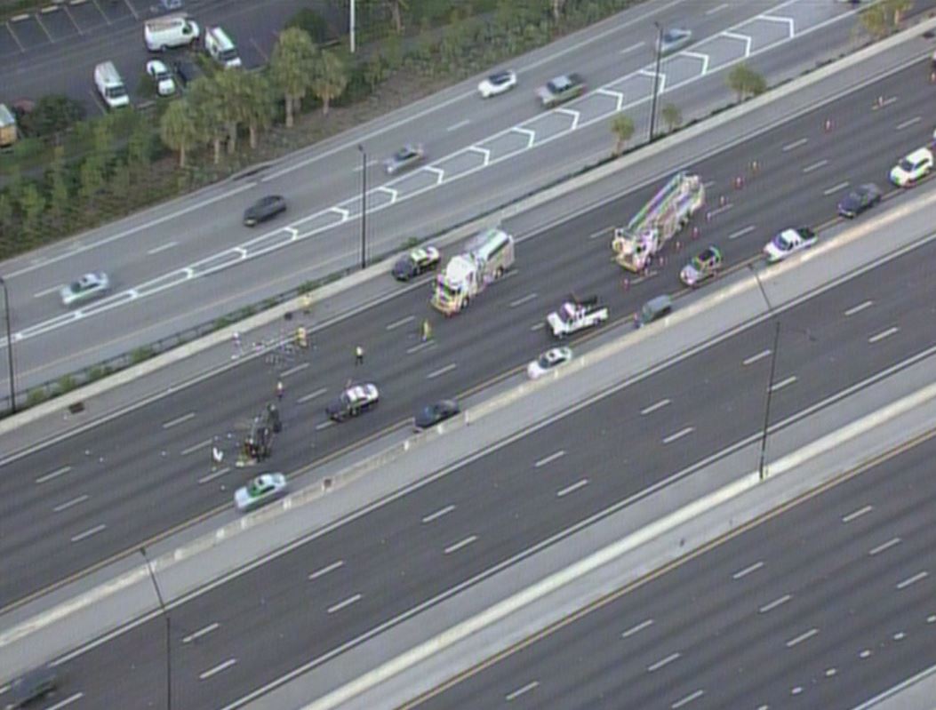 #trafficalert Accident on I-595 EB between Pine Island Rd and University Dr  #traffic https://t.co/XetMHagNlS