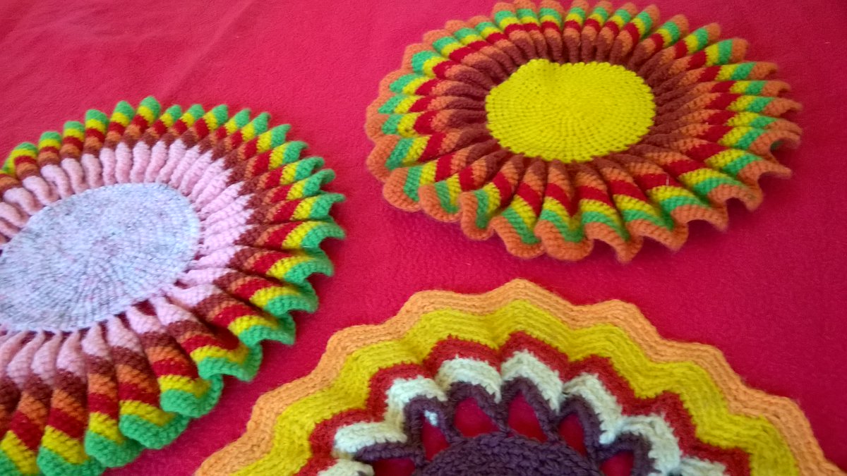 AmandineChez's tweet photo. #Napperons pour créations #diy #homemade #handmade #boho #crochet #hippie #gypsy #deco chez https://t.co/tGsu9nOtxb https://t.co/VSXGX483GB