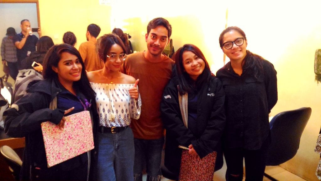 Malam ini ketemu lagi sama GAC setelah sekian lama.... Saya sih bagian mhotoin aja... <a href="/gamal1990/">gamal 1990</a>