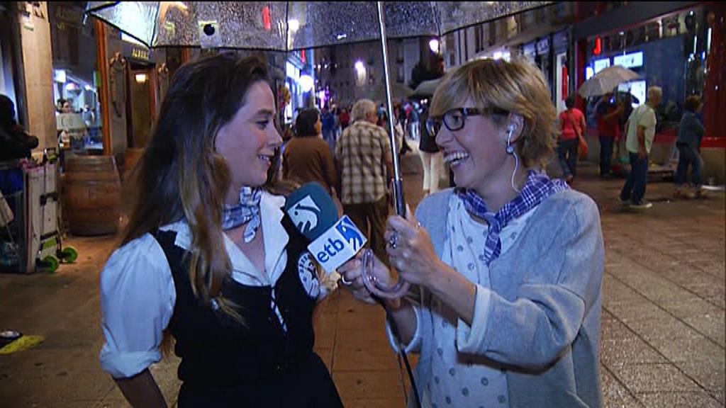 euskaltelebista's tweet photo. .@NaomiEulate: '#Gasteiz ona da ligatzeko ligatzen badakizu' #AndreMariaZuria #BIDEOA: https://t.co/rtJQ8bJ39e https://t.co/57P60dUdPx