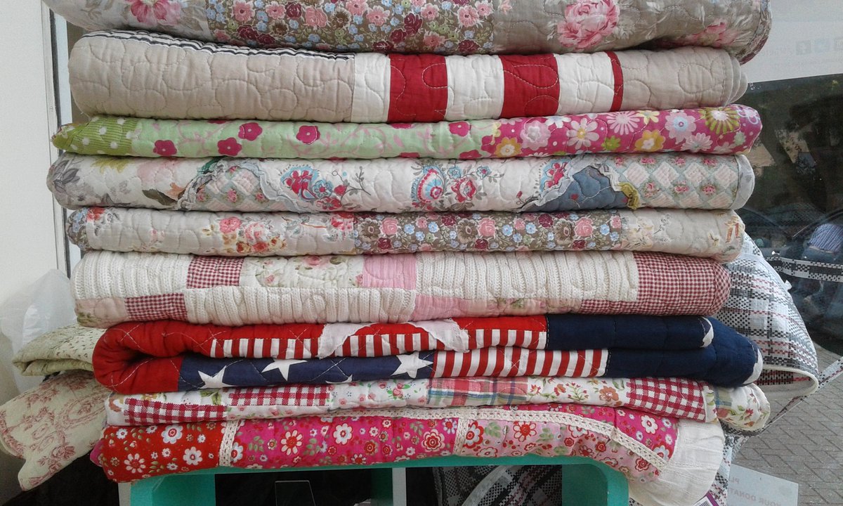 SPHNailsea's tweet photo. Lots of beautiful #nwt #quilts donated today. Check out our back window and choose your favourite #design https://t.co/Q45v1ltcjs