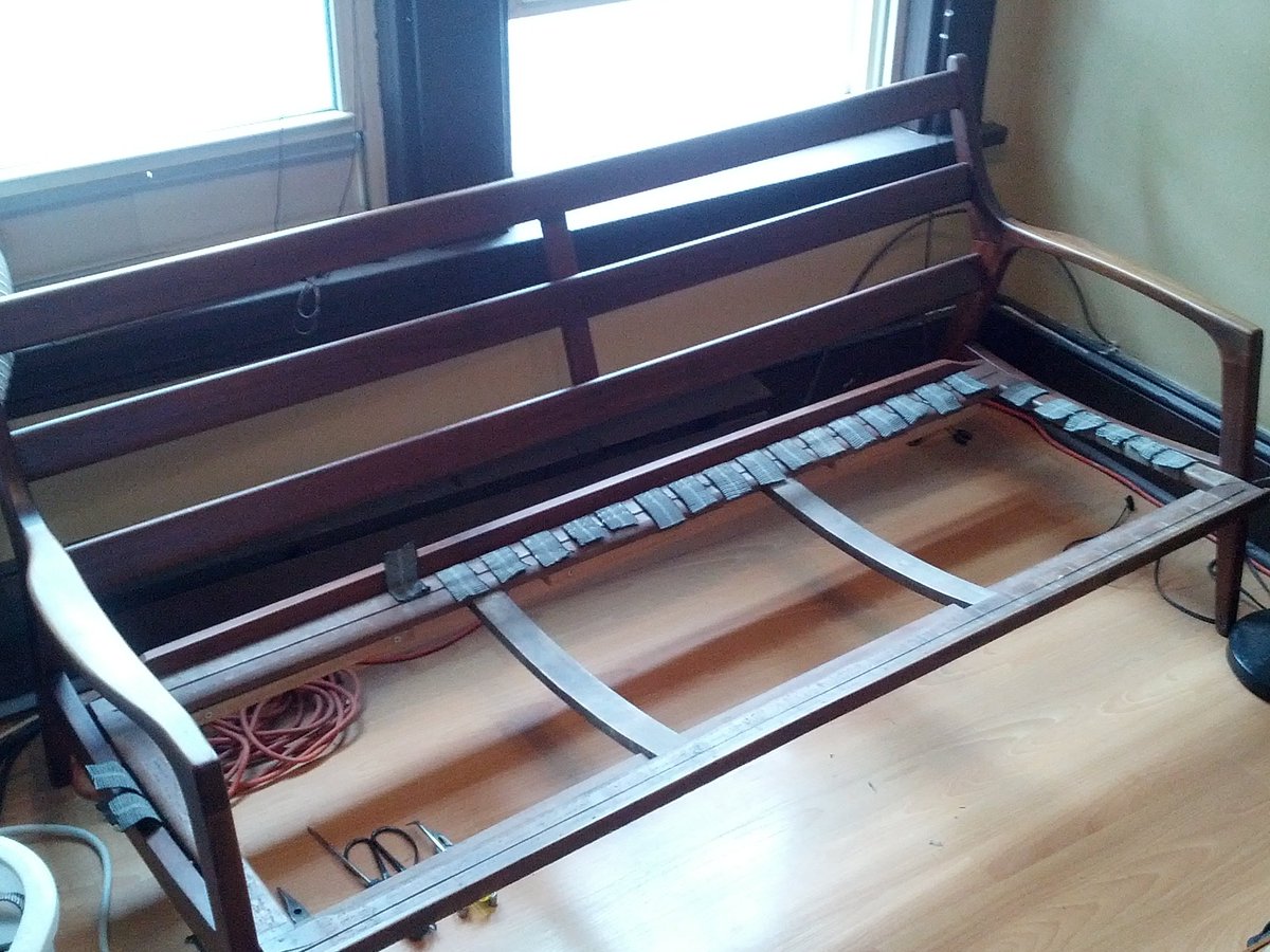 GraveCraver's tweet photo. #RetirementUpdate: just pulling staples so I can put new webbing on this couch. You know, upholstery stuff https://t.co/uHffMbeB8B