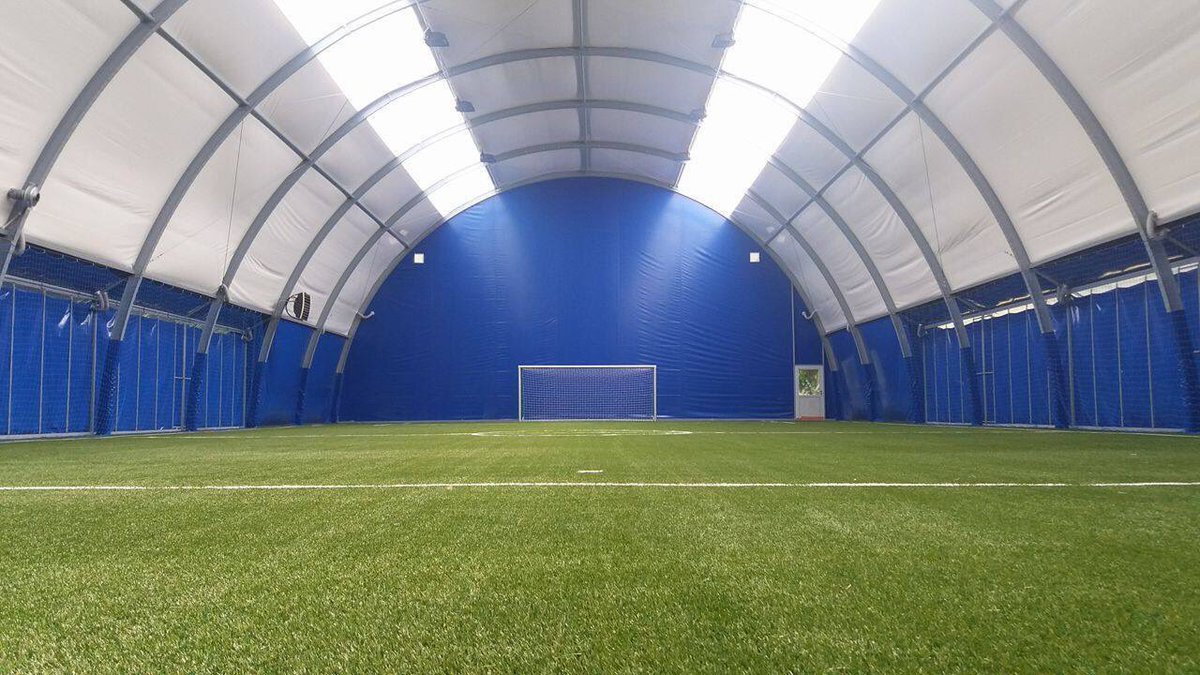 lukasz_borowiak's tweet image. Już niedługo otwarcie i można użytkować :) #hala #3LO @MiastoLeszno