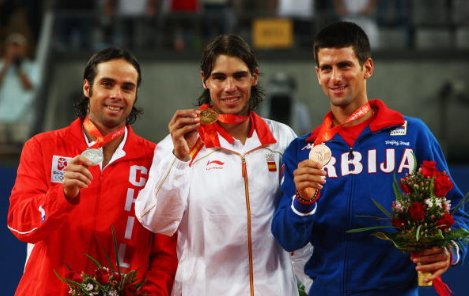 Un podio para dimensionar la categoría de @elfergonzalez Plata en Beijing 2008. 3 medallas olímpicas en su carrera!