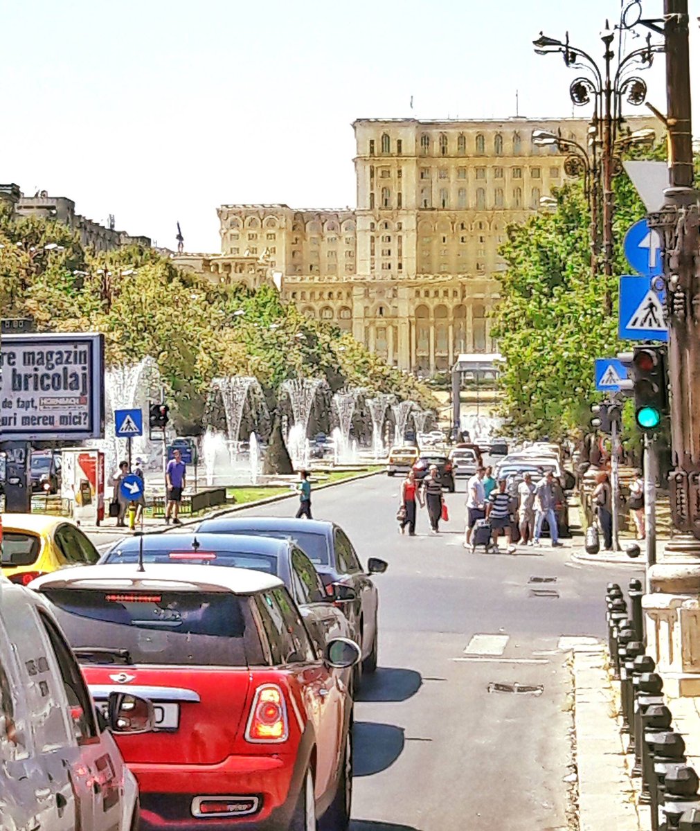 PositiveRomania's tweet photo. Summer in Bucharest
Photo by Alex Angheluta
#Romania https://t.co/up8r3YoDux