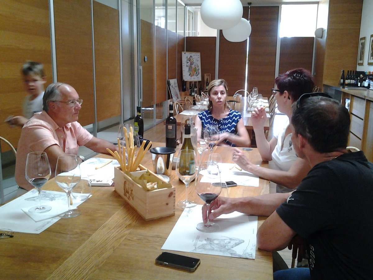 The Wine Treasury tweet media