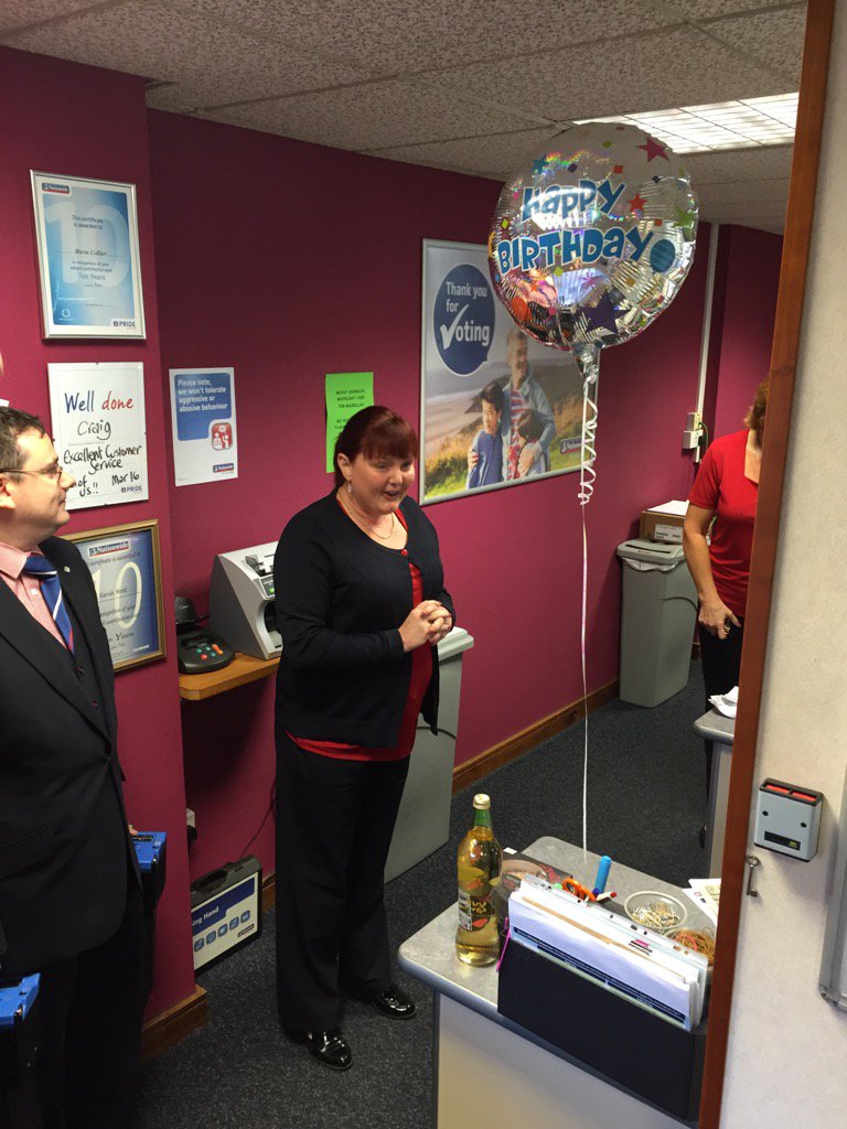 Hoole16's tweet photo. Happy Birthday Tracy (1 day early) @MEEKTREV13 @CjSmall80 @CeciliaMcCart13 https://t.co/lZ6nyEV1ci