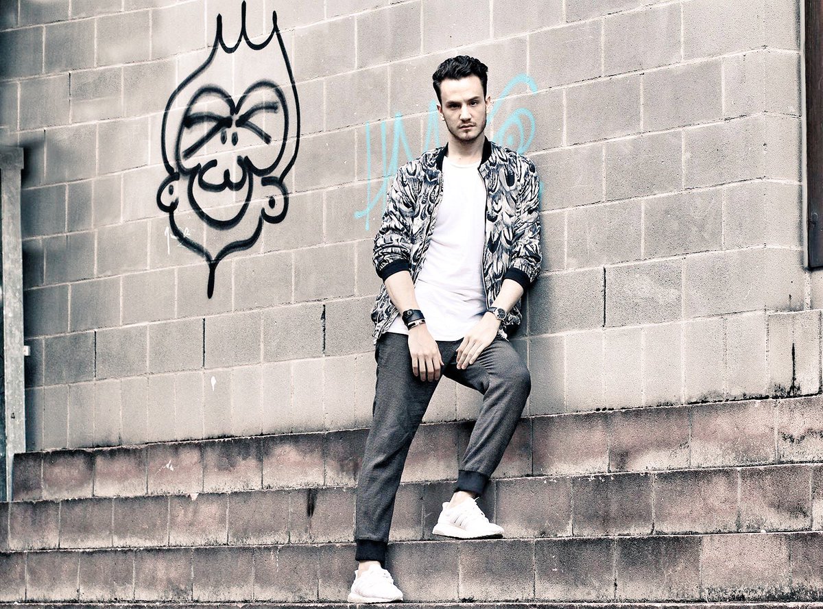 henribalit's tweet photo. Check out https://t.co/GBnaVIKW3v | #menswear #fashionblog #infashionity #ootd https://t.co/xQD7RJbKfq